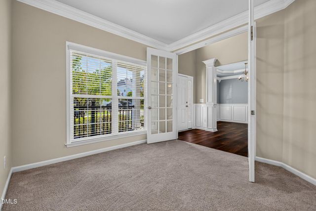 122 Windrush Lane, Durham, NC 27703