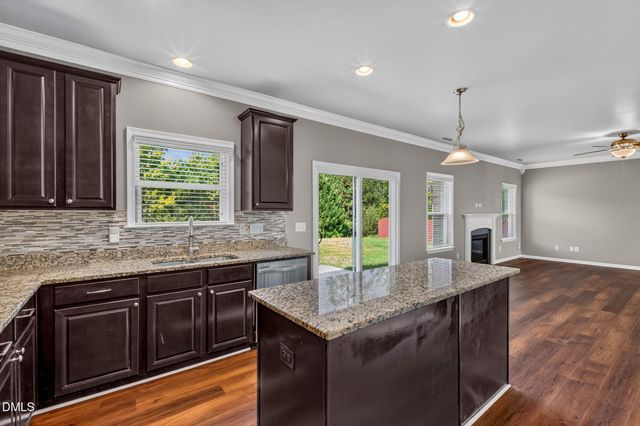 122 Windrush Lane, Durham, NC 27703