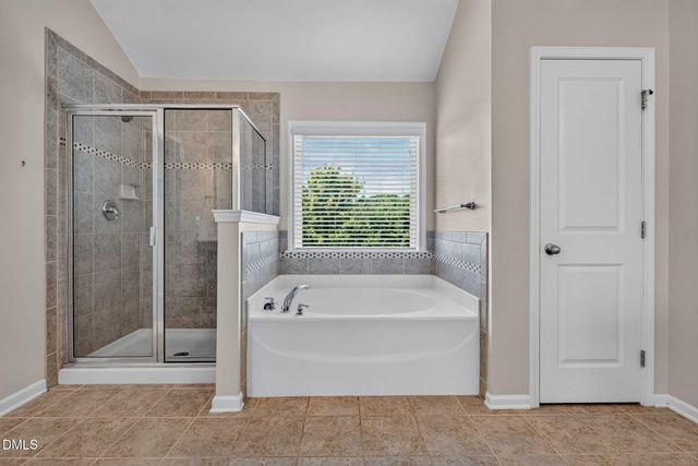 122 Windrush Lane, Durham, NC 27703