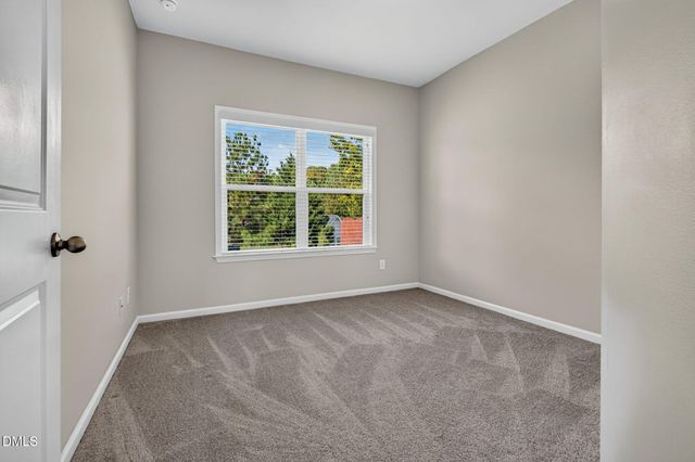 122 Windrush Lane, Durham, NC 27703