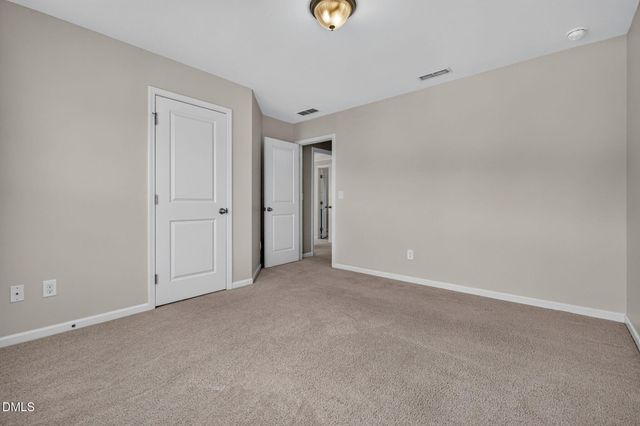 122 Windrush Lane, Durham, NC 27703
