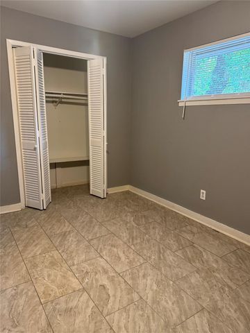 604 Wilson Road 8, Humble, TX 77338
