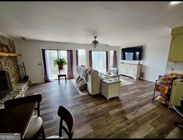 100 Hidden Hollow Lane, Dahlonega, GA 30533