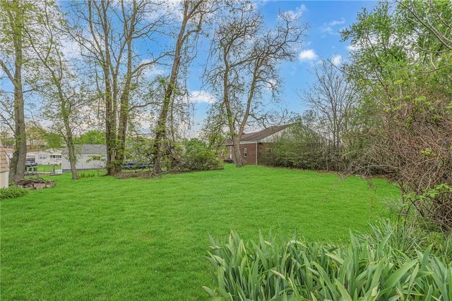 130 Mengel Ave, Center Twp, PA 15001