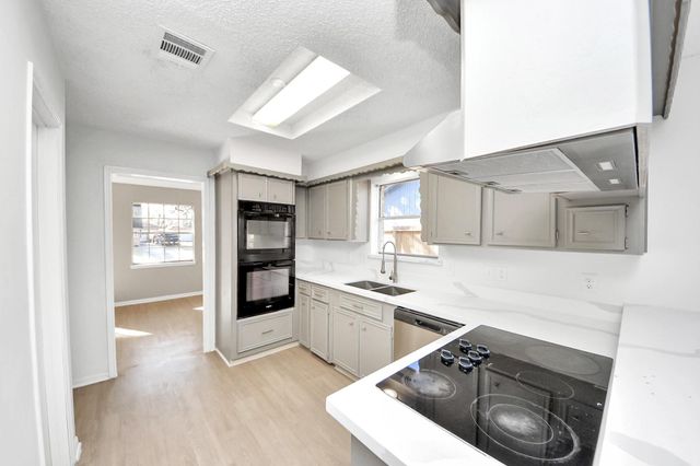 6222 Vicki John Dr Drive, Houston, TX 77096