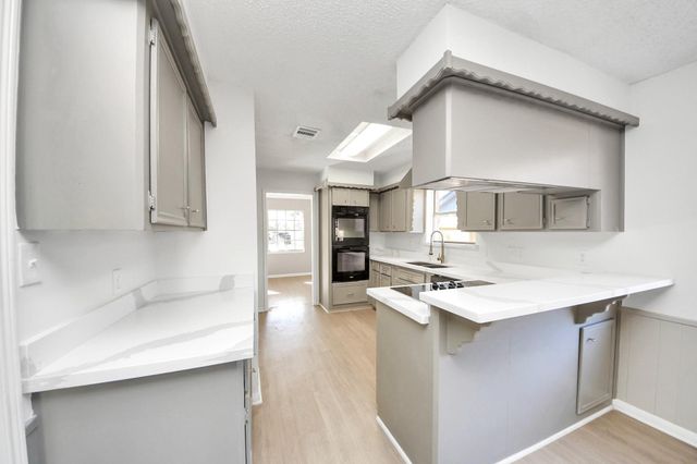 6222 Vicki John Dr Drive, Houston, TX 77096