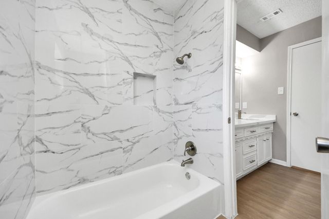 6222 Vicki John Dr Drive, Houston, TX 77096