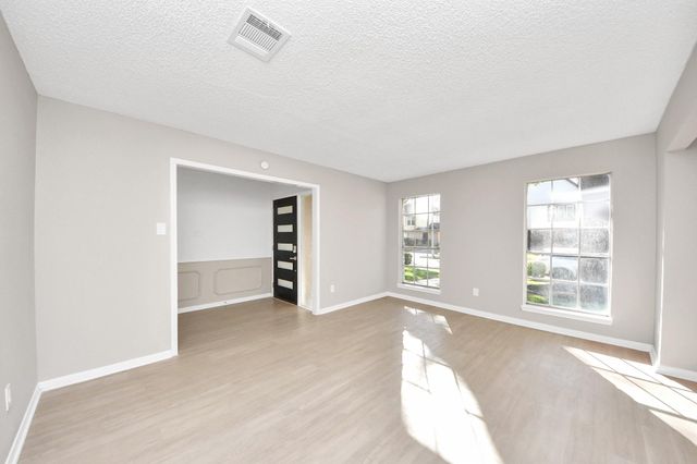 6222 Vicki John Dr Drive, Houston, TX 77096