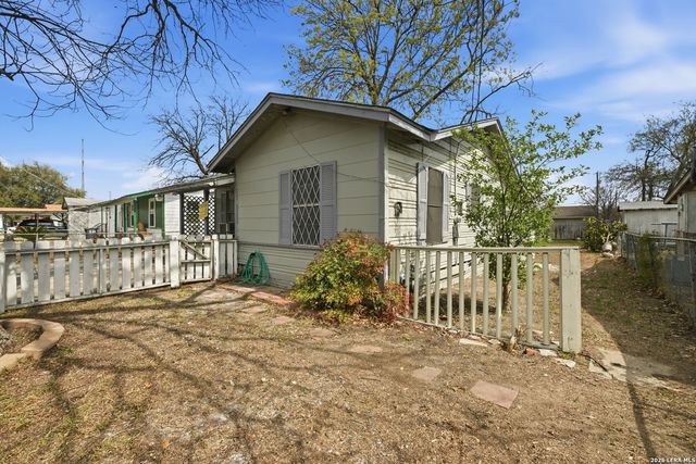 2002 Amerada, San Antonio, TX 78237