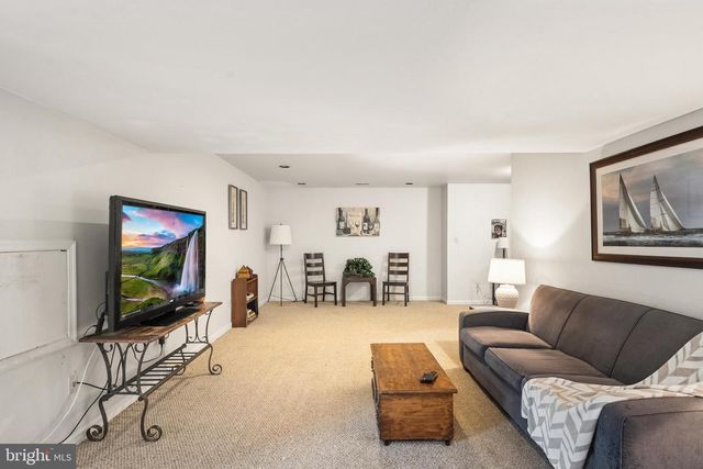 13898 OLD NURSERY CT, Chantilly, VA 20151