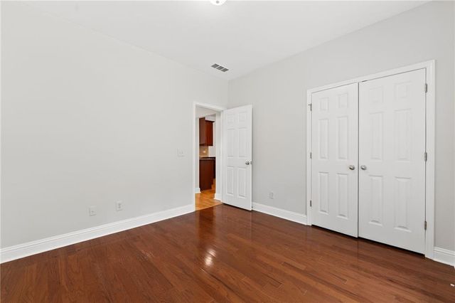 1747 Rosehedge Way NW, Kennesaw, GA 30152