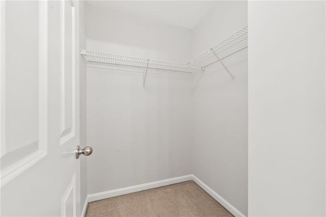 1747 Rosehedge Way NW, Kennesaw, GA 30152
