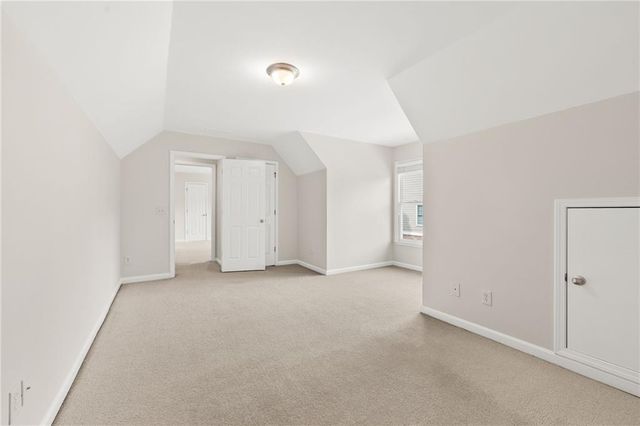 1747 Rosehedge Way NW, Kennesaw, GA 30152