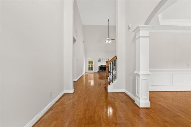 1747 Rosehedge Way NW, Kennesaw, GA 30152