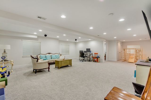 8433 S 6465 W, West Jordan, UT 84081