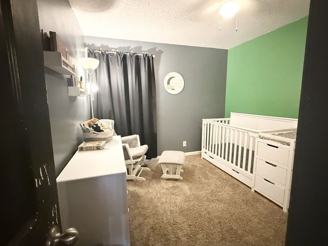 127 Sam Davis Dr, Springfield, TN 37172