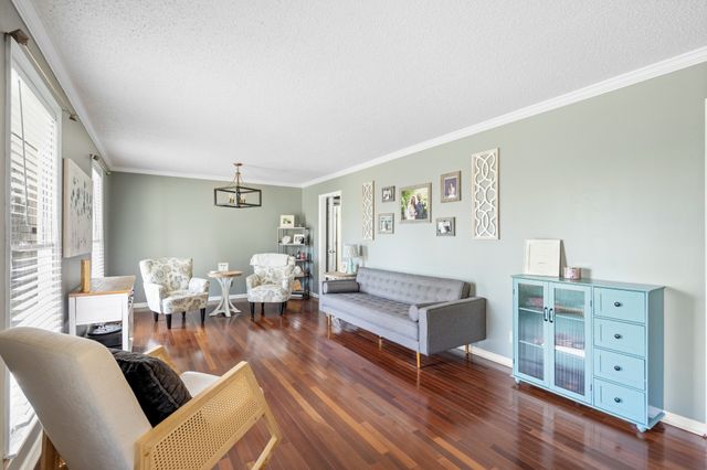 127 Sam Davis Dr, Springfield, TN 37172