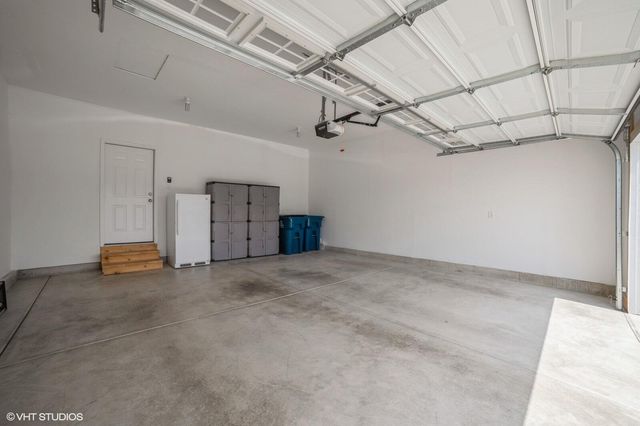 5083 Sedona Circle, Schererville, IN 46375