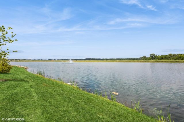 5083 Sedona Circle, Schererville, IN 46375