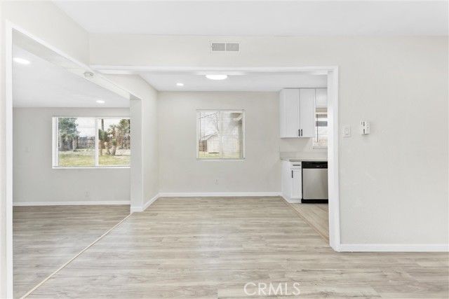 15944 Wintun Road, Apple Valley, CA 92307