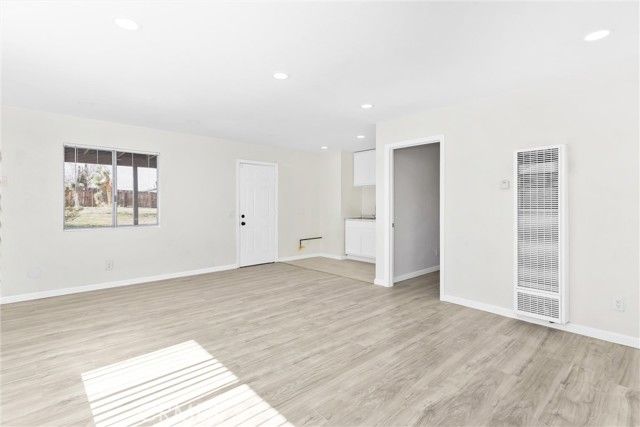 15944 Wintun Road, Apple Valley, CA 92307