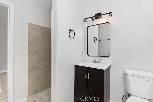 15944 Wintun Road, Apple Valley, CA 92307