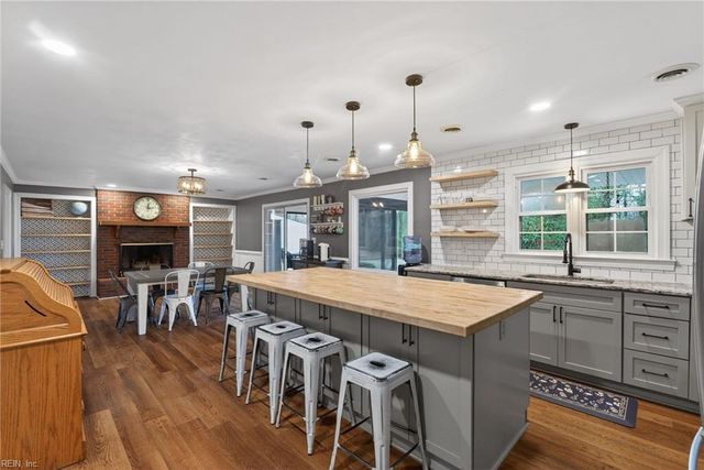 1717 Colonial AVE, Suffolk, VA 23434