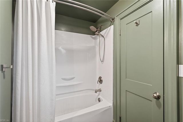 1717 Colonial AVE, Suffolk, VA 23434