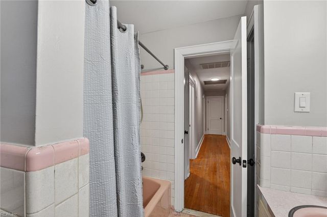 1717 Colonial AVE, Suffolk, VA 23434