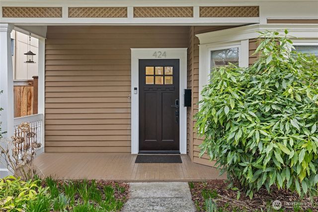 424 27th Avenue E, Seattle, WA 98112
