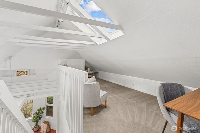 424 27th Avenue E, Seattle, WA 98112