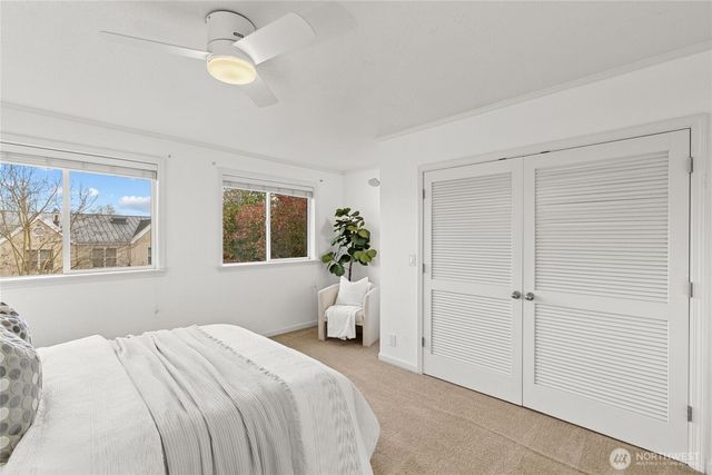 424 27th Avenue E, Seattle, WA 98112