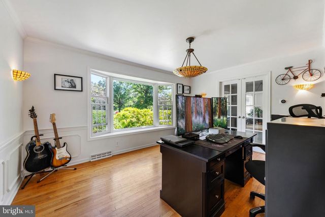 25 ARVIDA DR, Pennington, NJ 08534