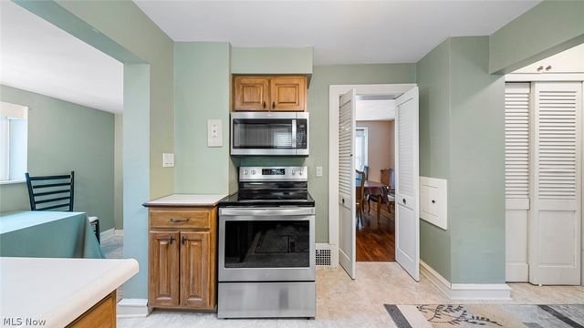 133 Belmar Boulevard, Avon Lake, OH 44012