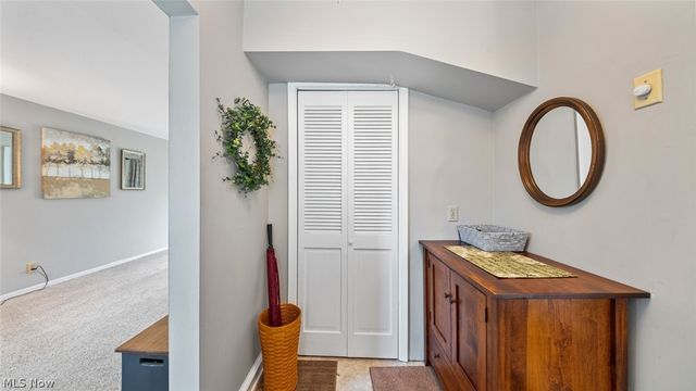 133 Belmar Boulevard, Avon Lake, OH 44012