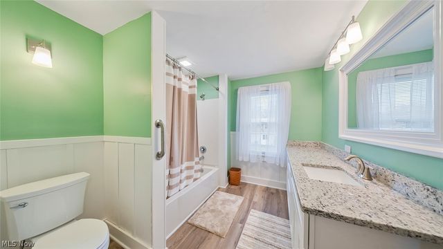 133 Belmar Boulevard, Avon Lake, OH 44012