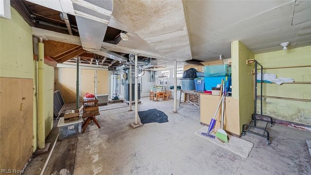 133 Belmar Boulevard, Avon Lake, OH 44012