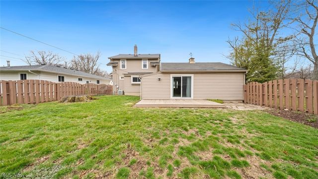 133 Belmar Boulevard, Avon Lake, OH 44012