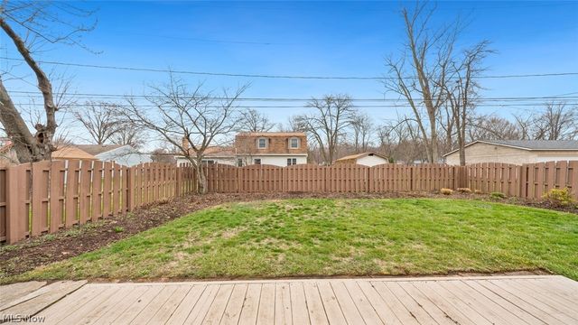 133 Belmar Boulevard, Avon Lake, OH 44012