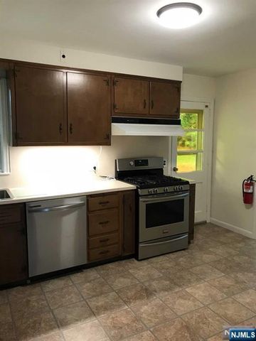 85 Phelps Avenue, Cresskill, NJ 07626