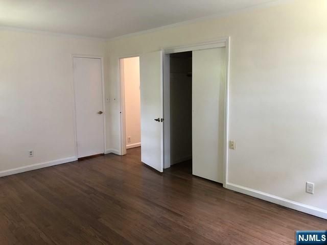 85 Phelps Avenue, Cresskill, NJ 07626