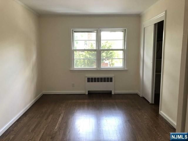 85 Phelps Avenue, Cresskill, NJ 07626