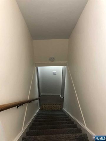 85 Phelps Avenue, Cresskill, NJ 07626