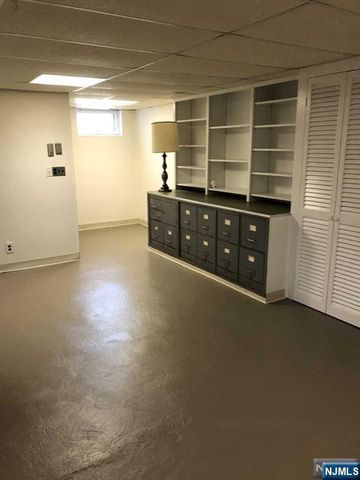 85 Phelps Avenue, Cresskill, NJ 07626