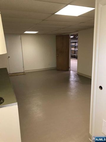 85 Phelps Avenue, Cresskill, NJ 07626