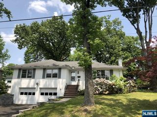85 Phelps Avenue, Cresskill, NJ 07626
