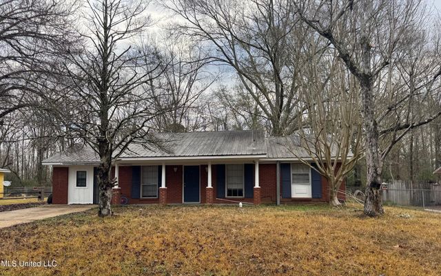 664 Queen Julianna Lane, Jackson, MS 39209