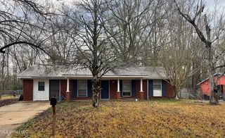 664 Queen Julianna Lane, Jackson, MS 39209