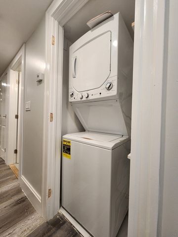 150 Centre St 1, Quincy, MA 02169