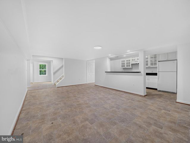 75 TRILLIUM DR, Stafford, VA 22556